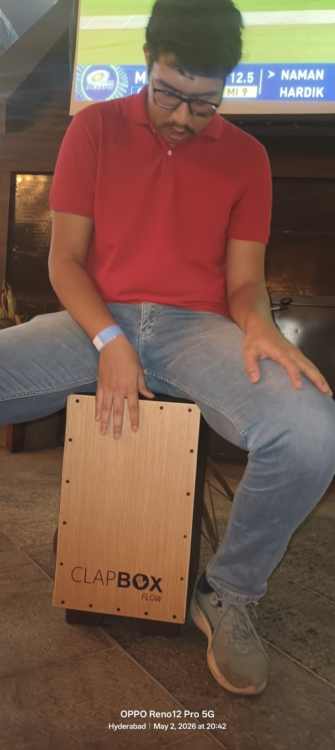 clap box